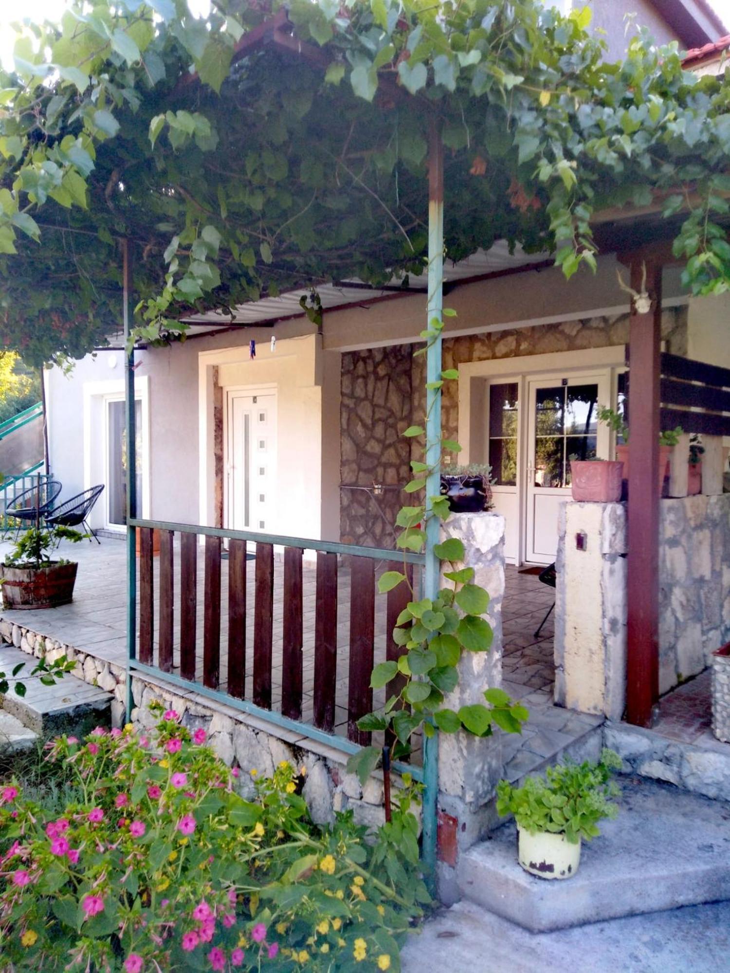 Banin Hotel สกราดิน ภายนอก รูปภาพ