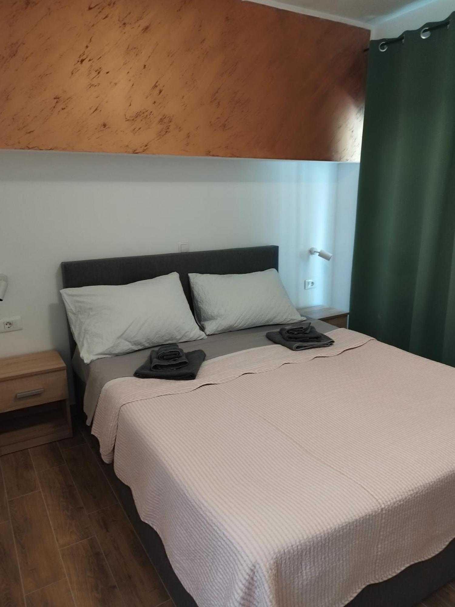 Banin Hotel สกราดิน ห้อง รูปภาพ